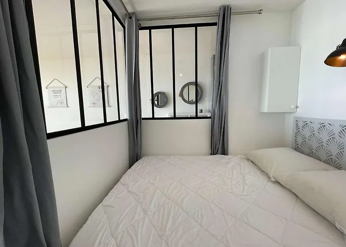 Appartement Grand 4 Pers, Balcon, Rénové, Proche Océan, - Fr-1-224c-160